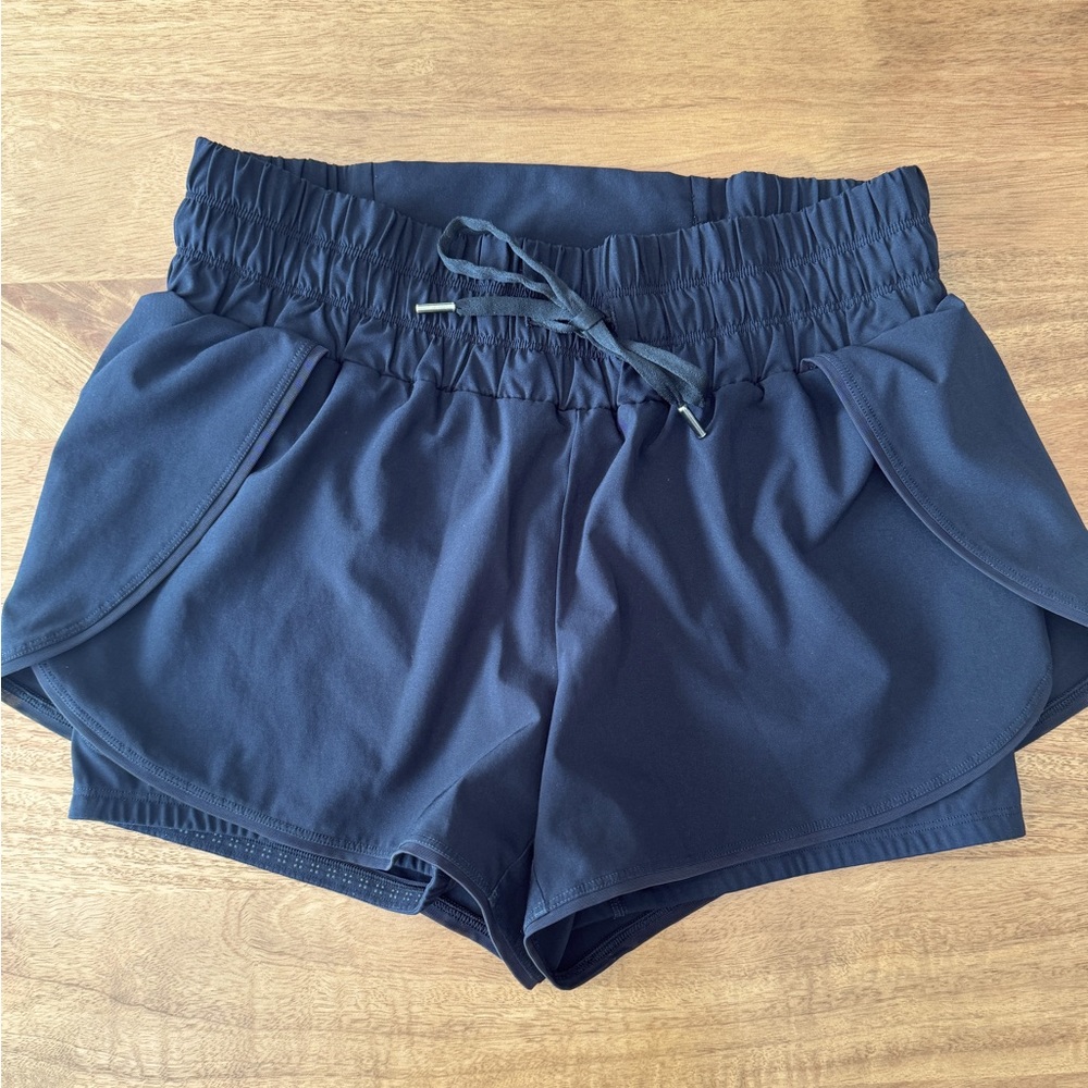 CRZ YOGA black 2 in 1 athletic shorts